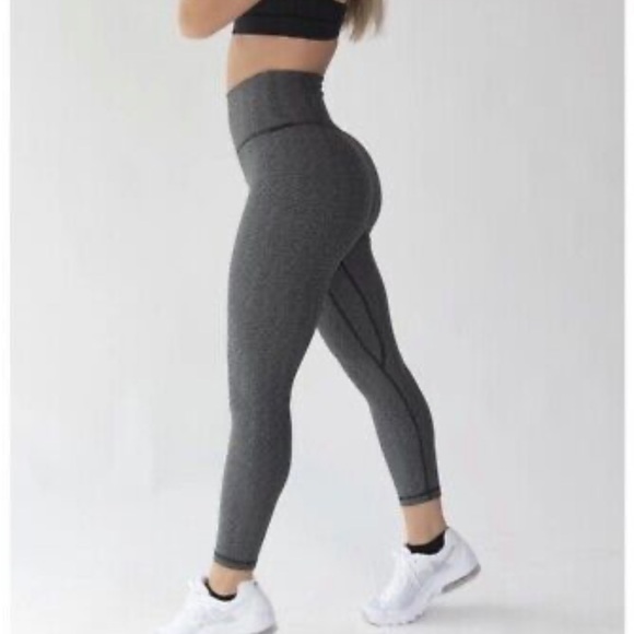 Ptula The Ana Legging: 23" - Twill Jacquard - Picture 2 of 5